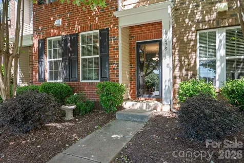18478 W Catawba Avenue Cornelius NC 28031