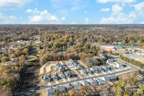 145 Baucom Street Charlotte NC 28216