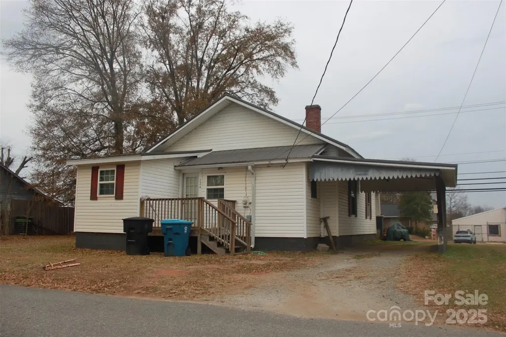 124 Eastside Drive Forest City NC 28043