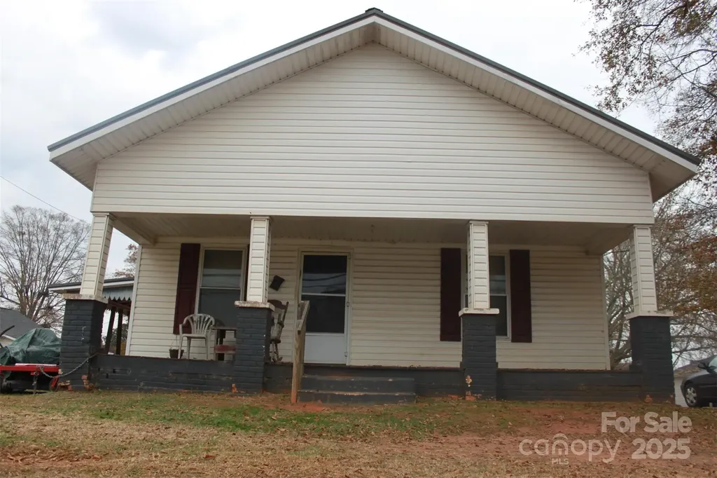 124 Eastside Drive Forest City NC 28043