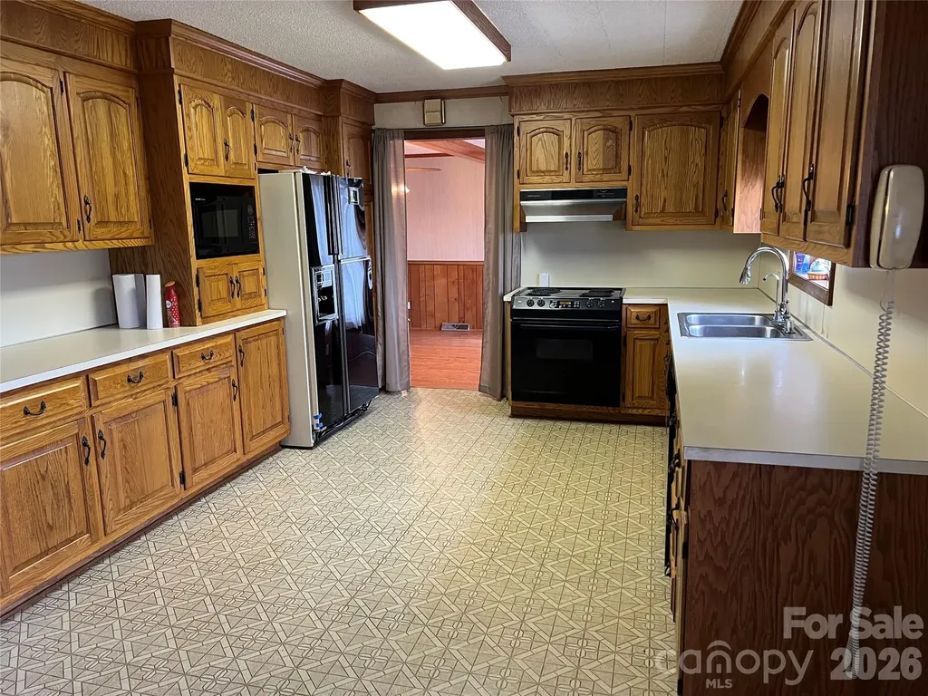6780 Nc Hwy 24/27 Highway E Midland NC 28107
