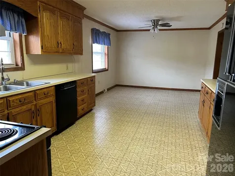 6780 Nc Hwy 24/27 Highway E Midland NC 28107