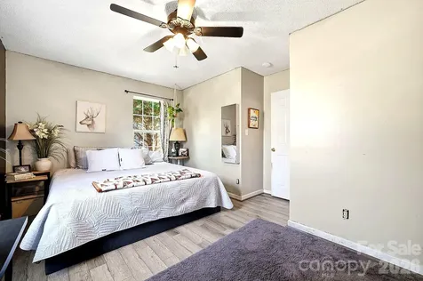 2743 Stockwood Drive Gastonia NC 28056