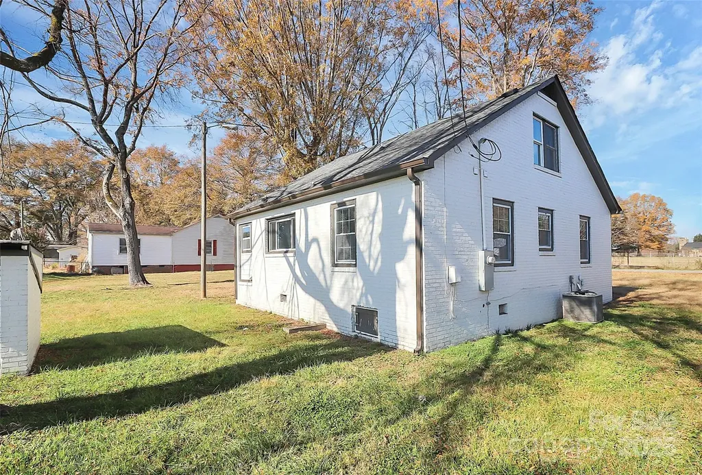 108 Lee Drive Shelby NC 28150