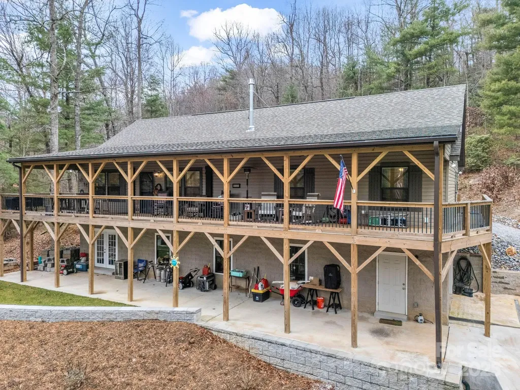 48 Rainbow Lake Circle Black Mountain NC 28711