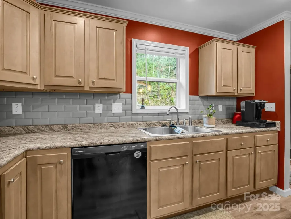 48 Rainbow Lake Circle Black Mountain NC 28711