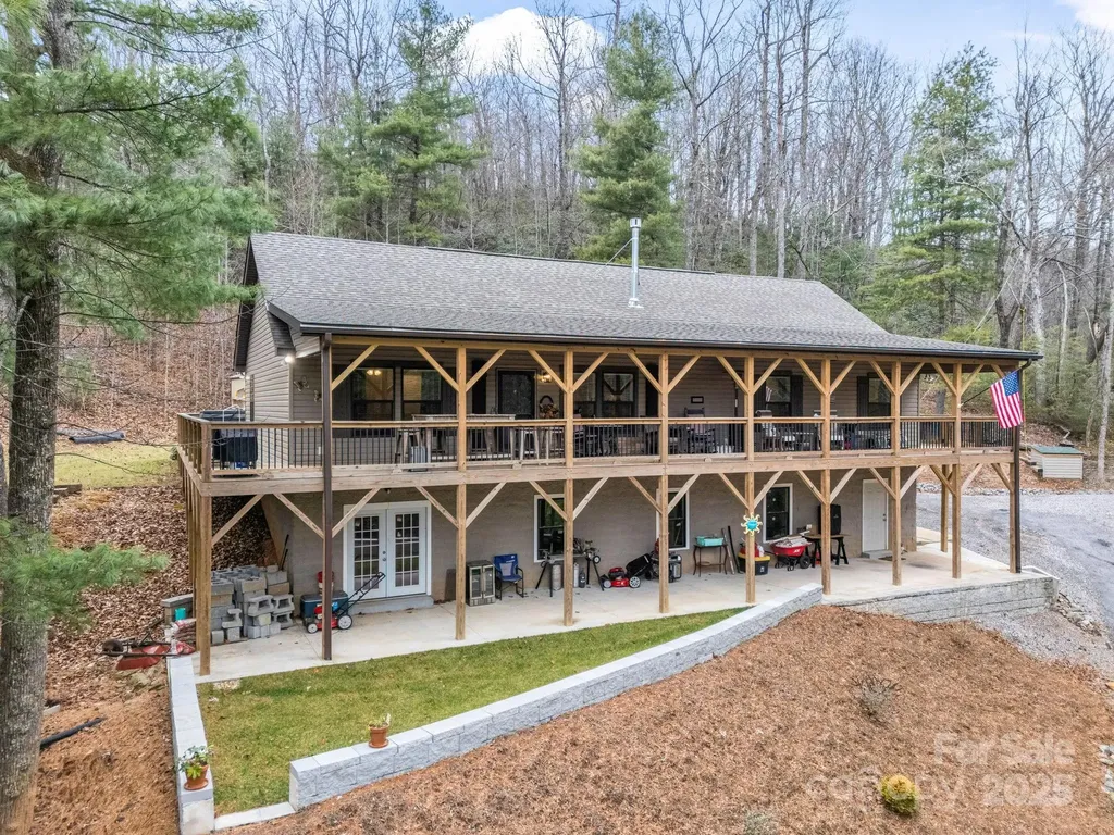 48 Rainbow Lake Circle Black Mountain NC 28711
