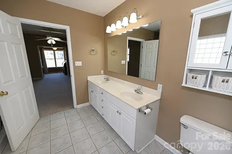 518 30th Avenue Circle NE Hickory NC 28601