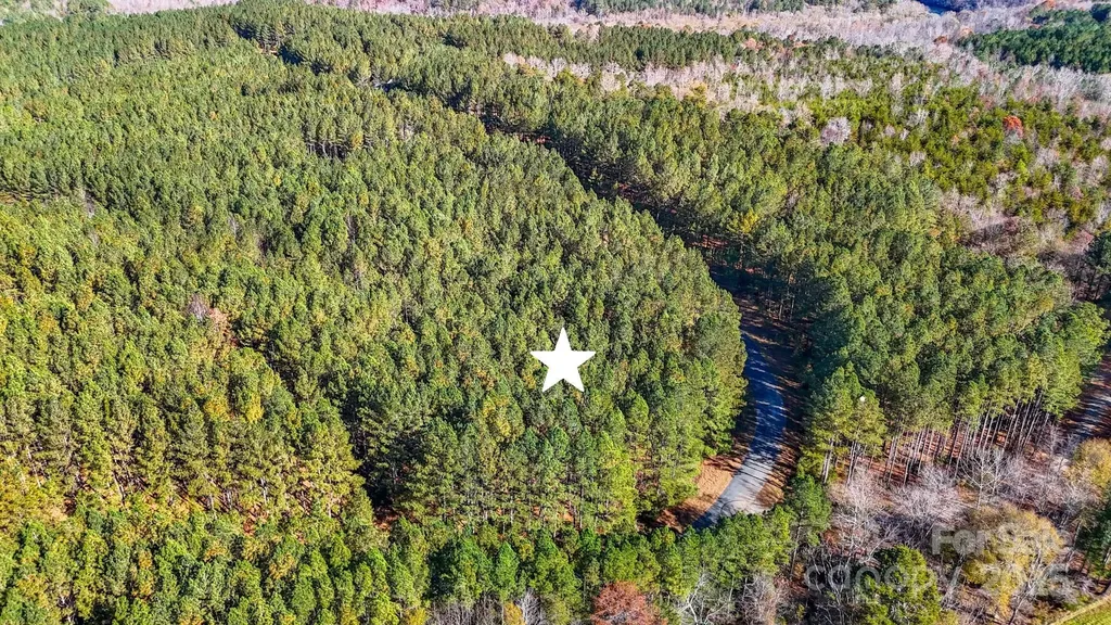 132 Whispering Pines Lane Mooresboro NC 28114