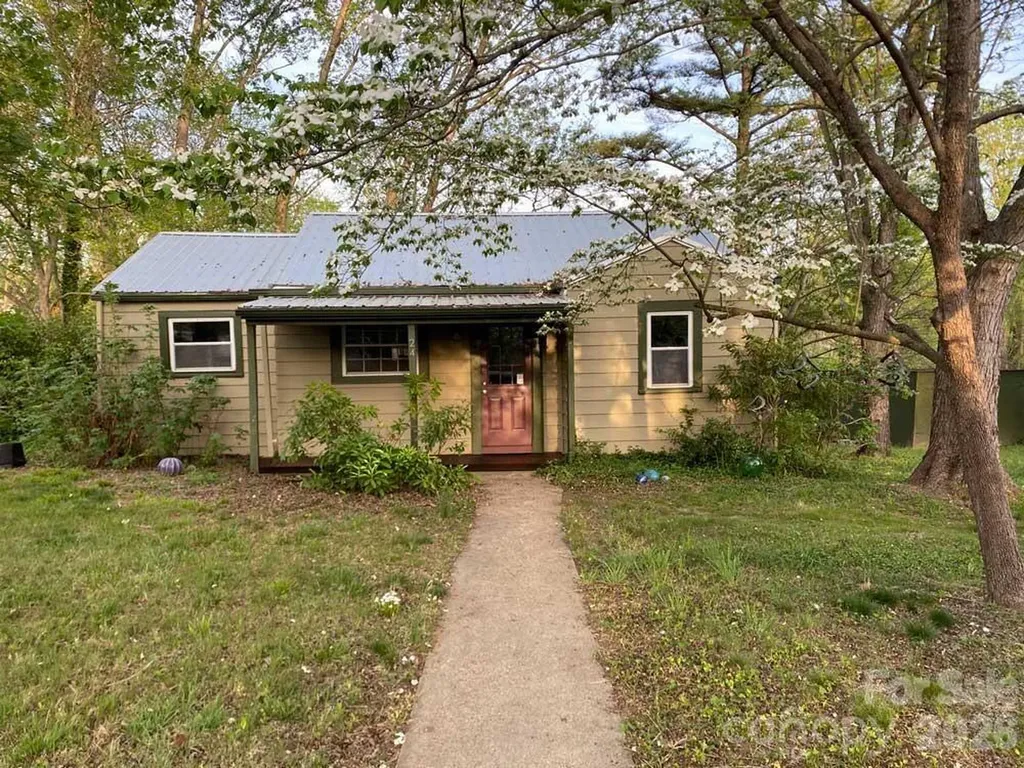 24 Ridge Avenue Asheville NC 28803