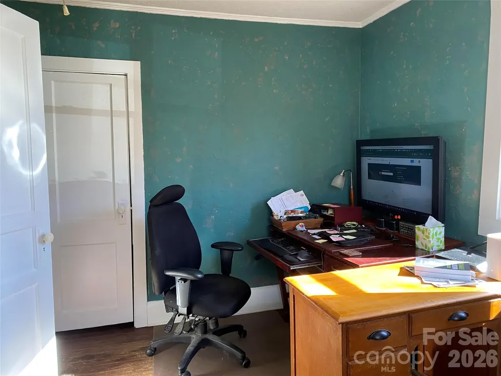 24 Ridge Avenue Asheville NC 28803