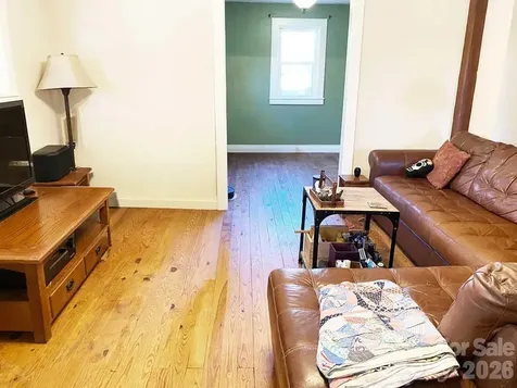 24 Ridge Avenue Asheville NC 28803