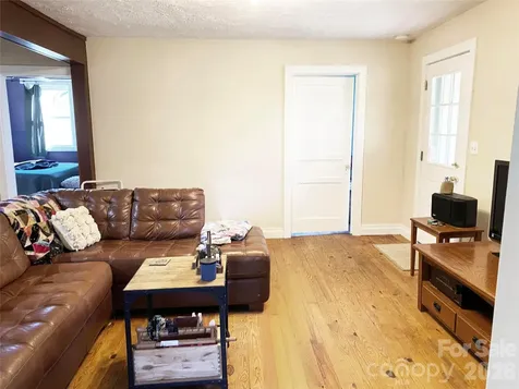 24 Ridge Avenue Asheville NC 28803