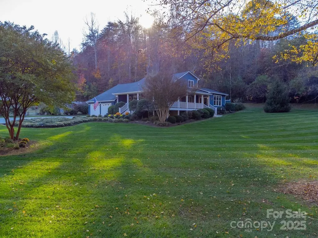 180 Paw Paw Cove Sylva NC 28779