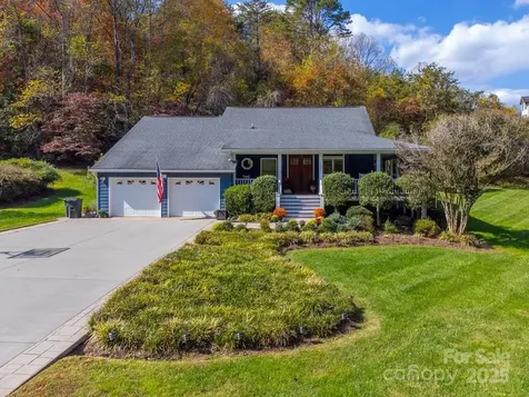 180 Paw Paw Cove Sylva NC 28779