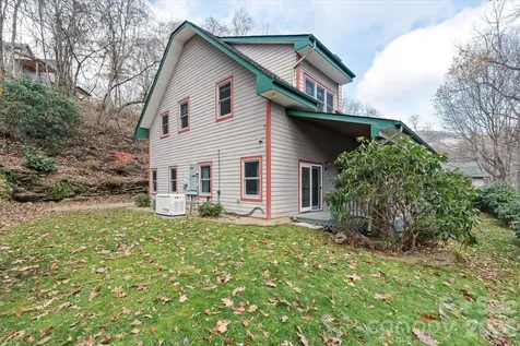 905 Old Fiddle Road Waynesville NC 28786
