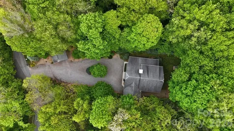 905 Old Fiddle Road Waynesville NC 28786