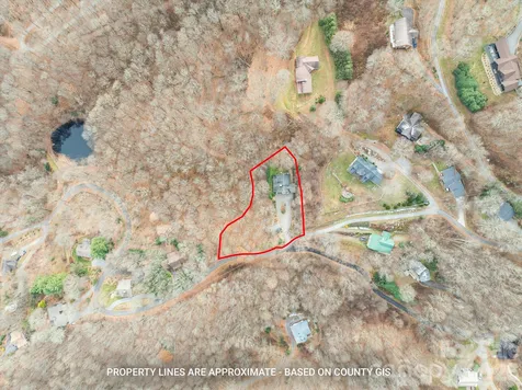 905 Old Fiddle Road Waynesville NC 28786