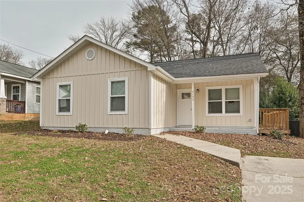 3133 Amay James Avenue Charlotte NC 28208