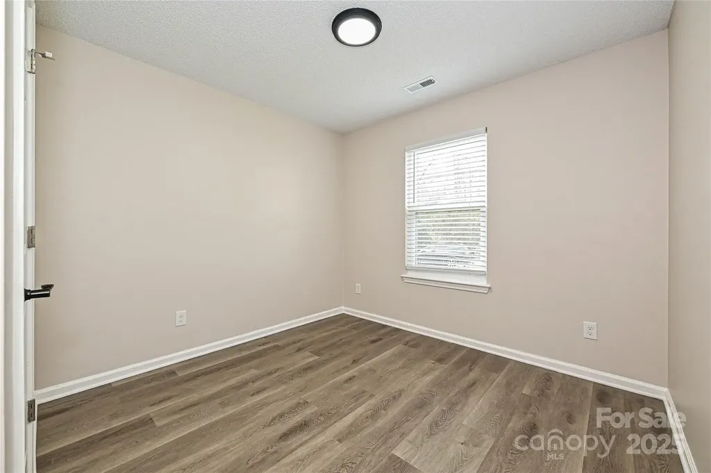 3133 Amay James Avenue Charlotte NC 28208