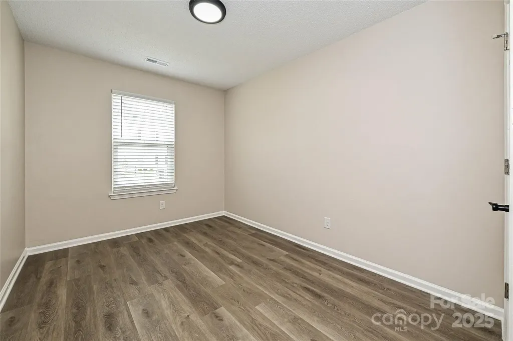 3133 Amay James Avenue Charlotte NC 28208
