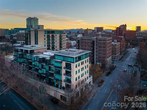 60 N Market Street Asheville NC 28801
