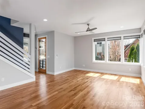 27 Mauricet Lane Asheville NC 28806