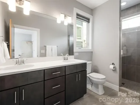 27 Mauricet Lane Asheville NC 28806