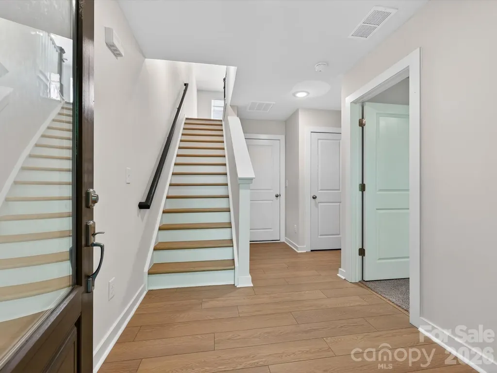 1526 Lithium Lane Charlotte NC 28211