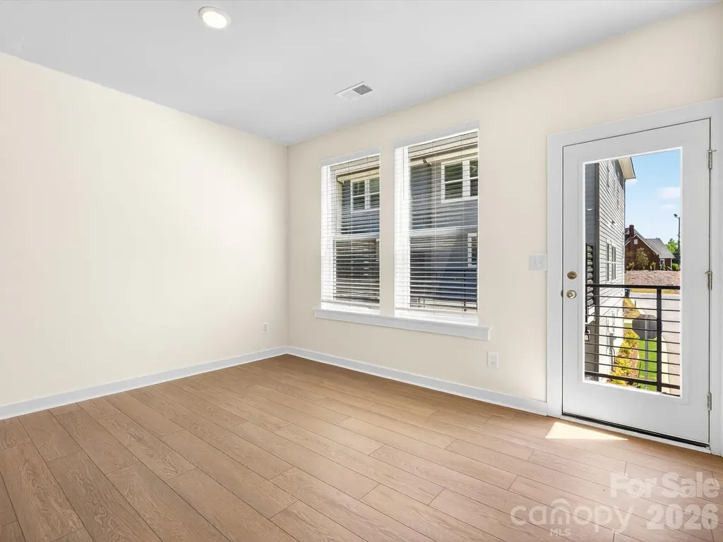 1526 Lithium Lane Charlotte NC 28211