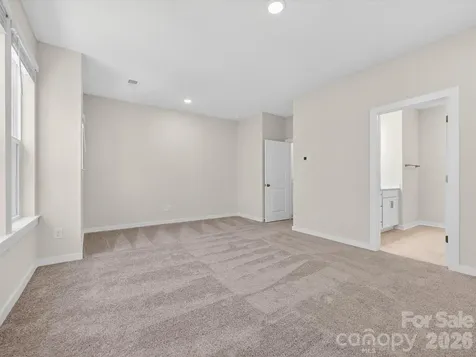 1526 Lithium Lane Charlotte NC 28211