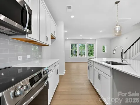 1526 Lithium Lane Charlotte NC 28211