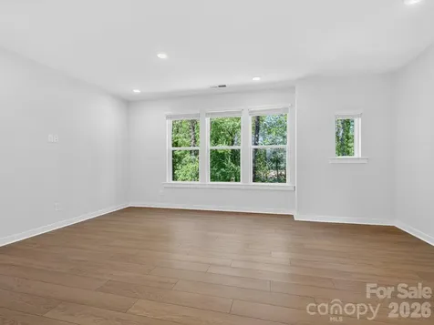 1526 Lithium Lane Charlotte NC 28211