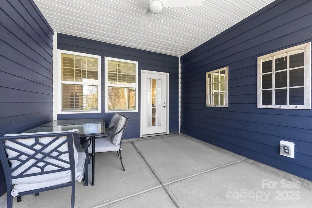 129 Picasso Trail Mount Holly NC 28120