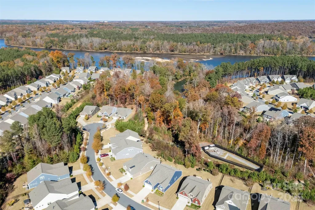 129 Picasso Trail Mount Holly NC 28120