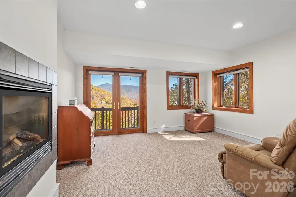 33 Great Aspen Way Black Mountain NC 28711