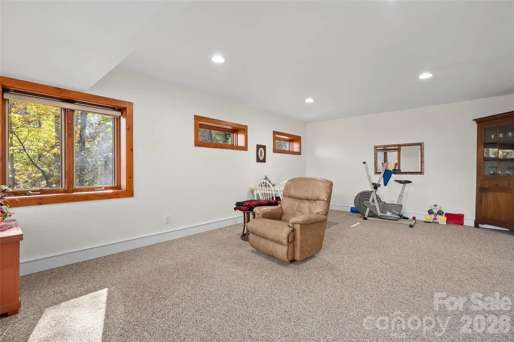 33 Great Aspen Way Black Mountain NC 28711