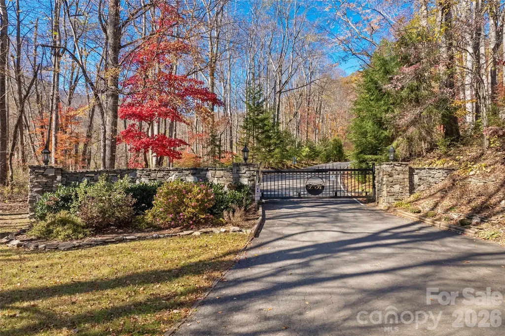 33 Great Aspen Way Black Mountain NC 28711