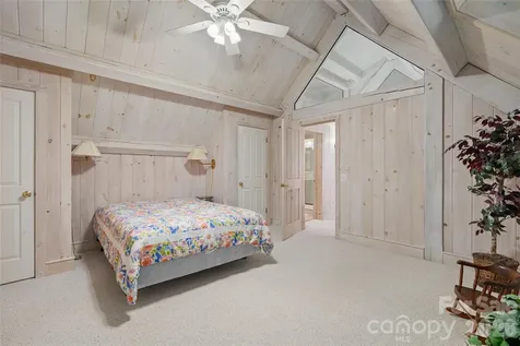 33 Great Aspen Way Black Mountain NC 28711