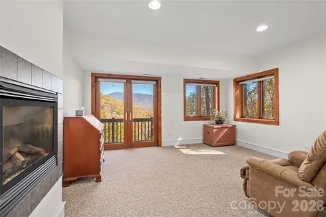 33 Great Aspen Way Black Mountain NC 28711