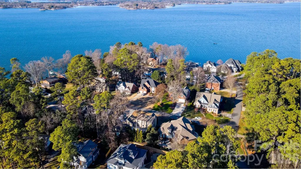 21410 Pinecrest Place Cornelius NC 28031