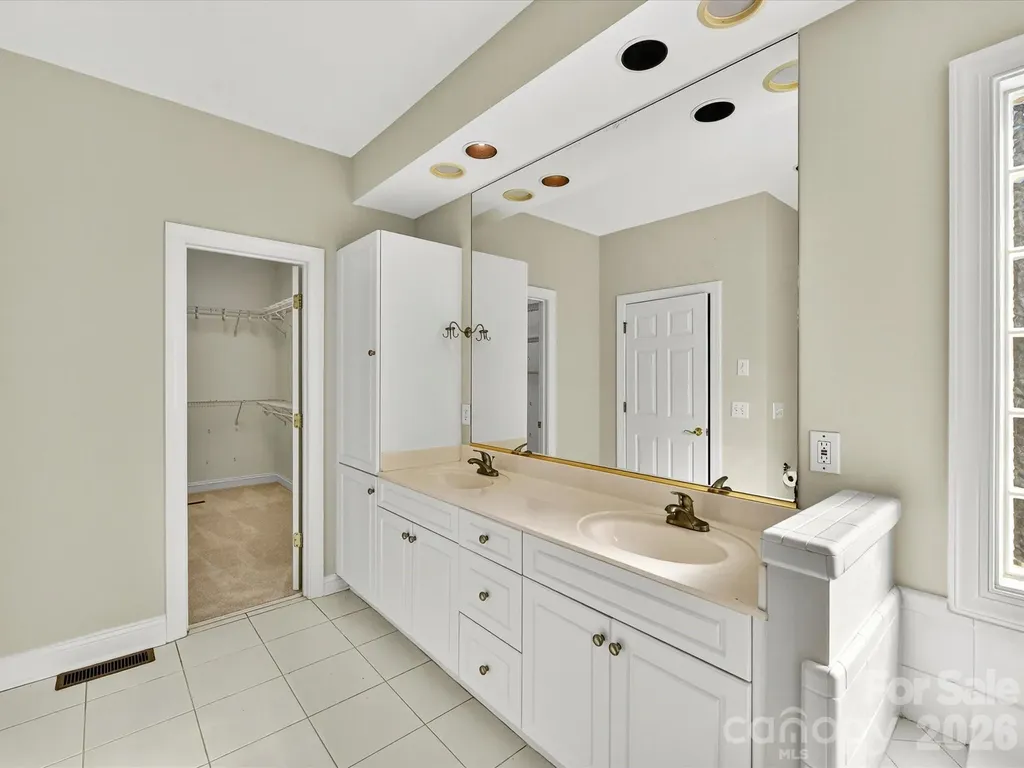 21410 Pinecrest Place Cornelius NC 28031