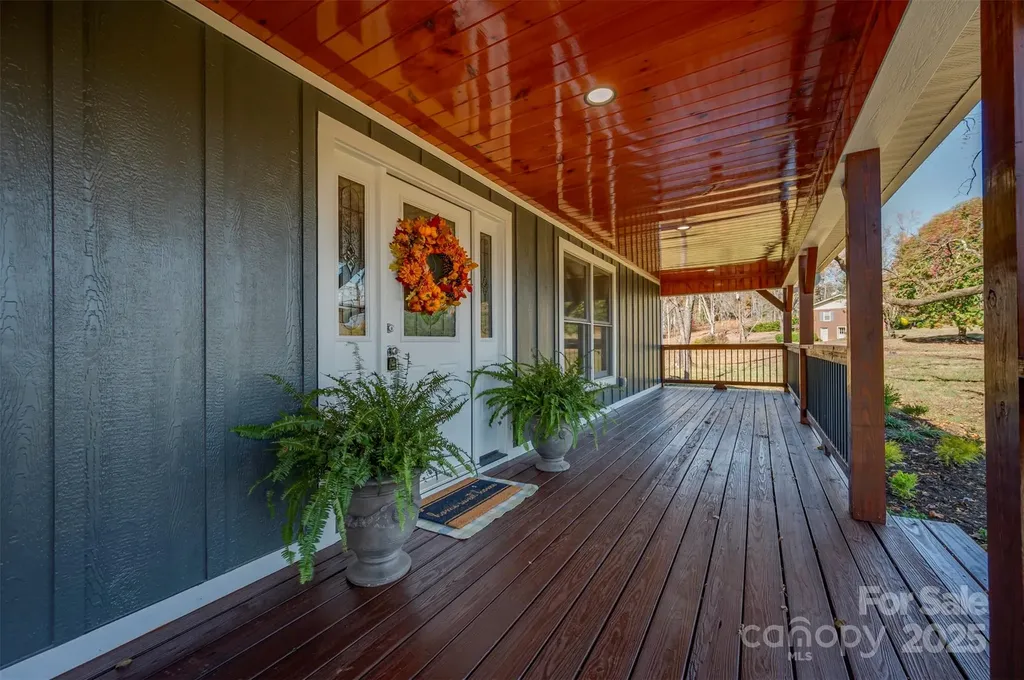 1121 Cove Road Rutherfordton NC 28139
