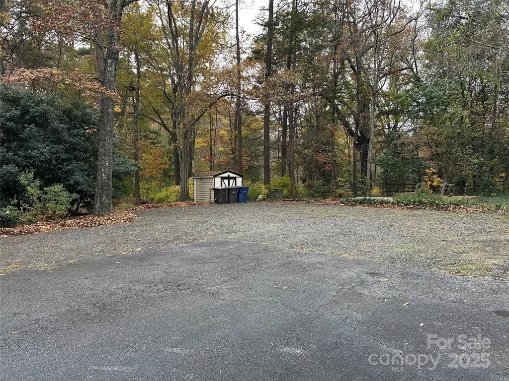 322 Valley Stream Road Statesville NC 28677
