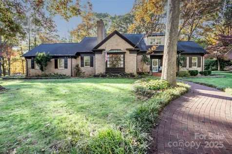 322 Valley Stream Road Statesville NC 28677