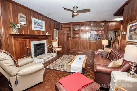 322 Valley Stream Road Statesville NC 28677