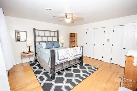 322 Valley Stream Road Statesville NC 28677