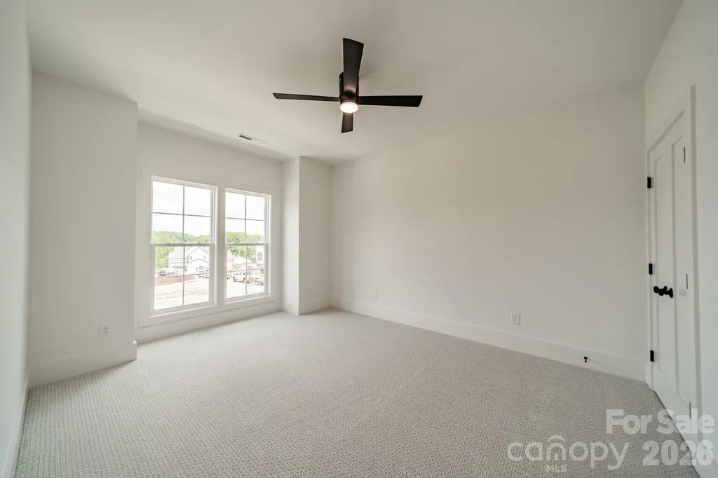19040 Newburg Hill Road Davidson NC 28036