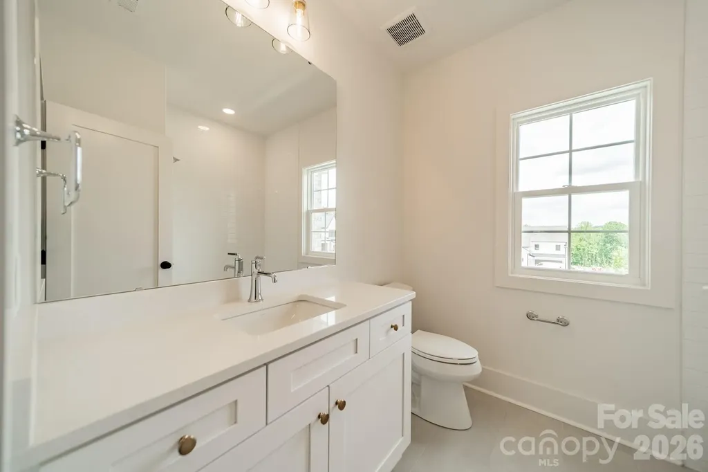 19040 Newburg Hill Road Davidson NC 28036