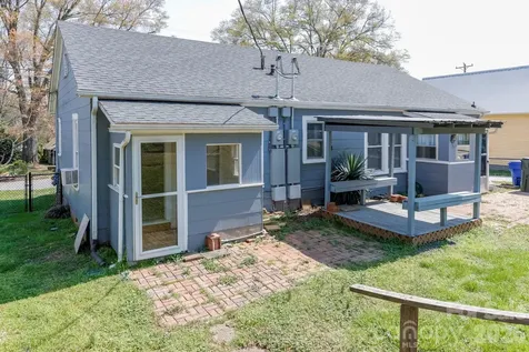 114 S Mitchell Street Rutherfordton NC 28139